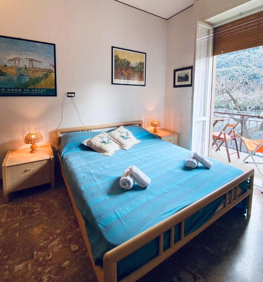 Hostdomus - Bilocale Sul Borgo * Finale Ligure